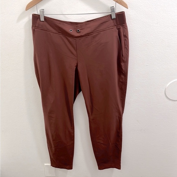 Athleta midtown ankle pant - Picture 3 of 7